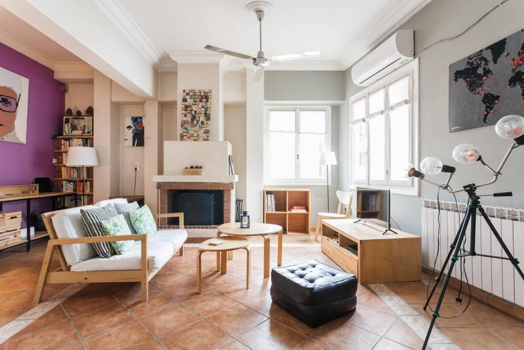 Mid Century 3 Bdr City Centre Townhouse アテネ エクステリア 写真